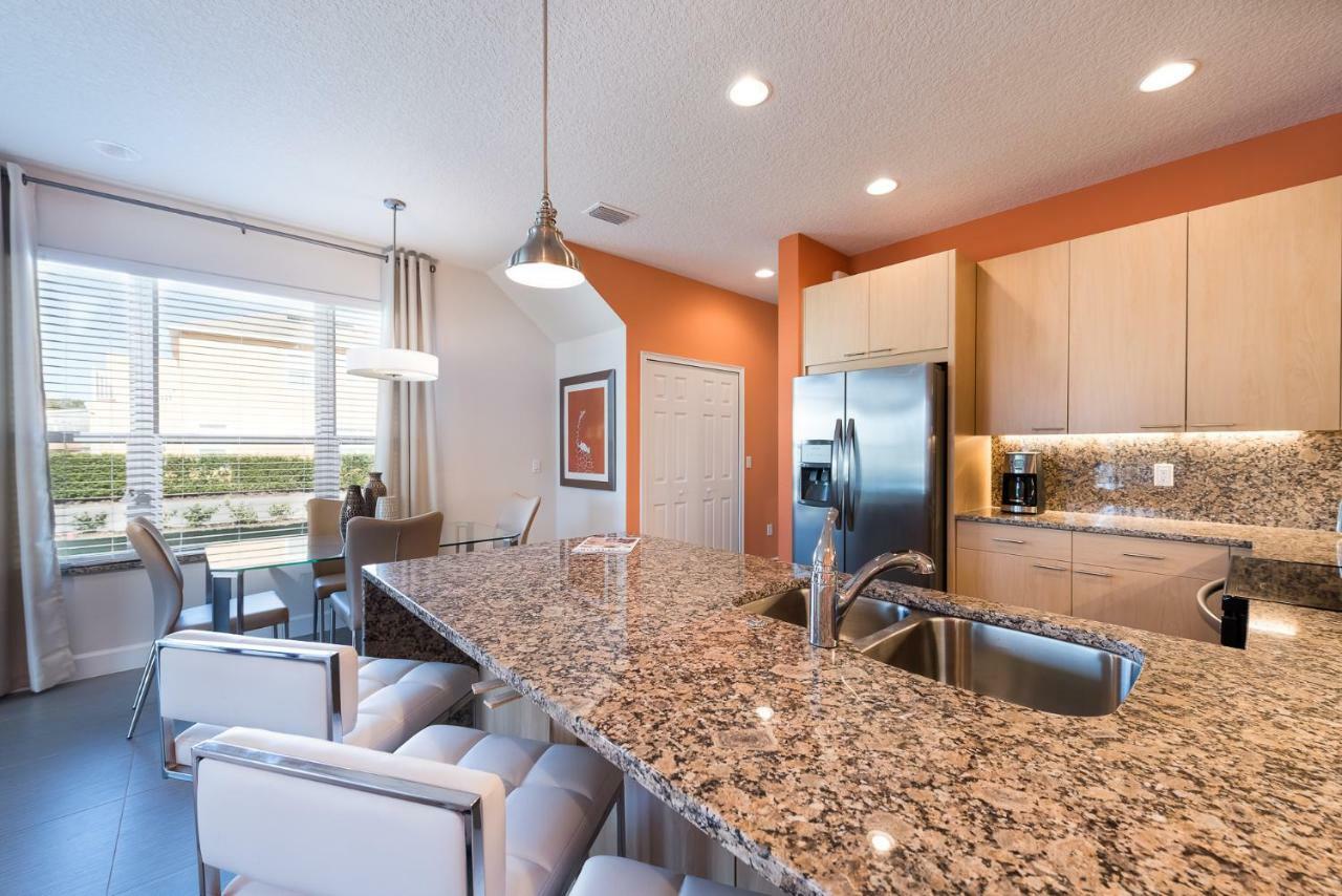 Beautiful 3 Bedroom Suites, 20 Min From Disney Townhouse Орландо Екстер'єр фото